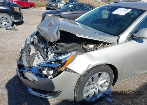 2016 Buick Regal Turbo z USA, uszkodzony, nr VIN 2G4GK5EX5G9206941